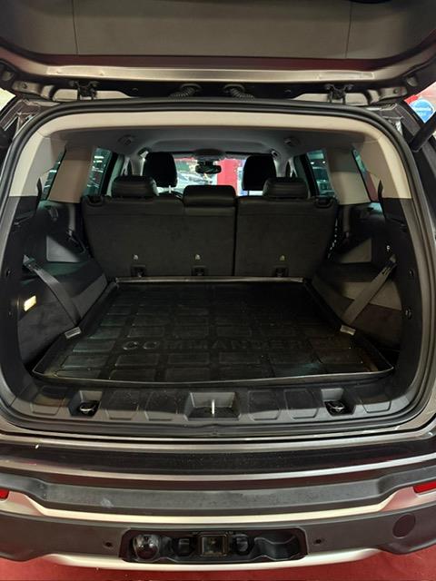JEEP COMMANDER