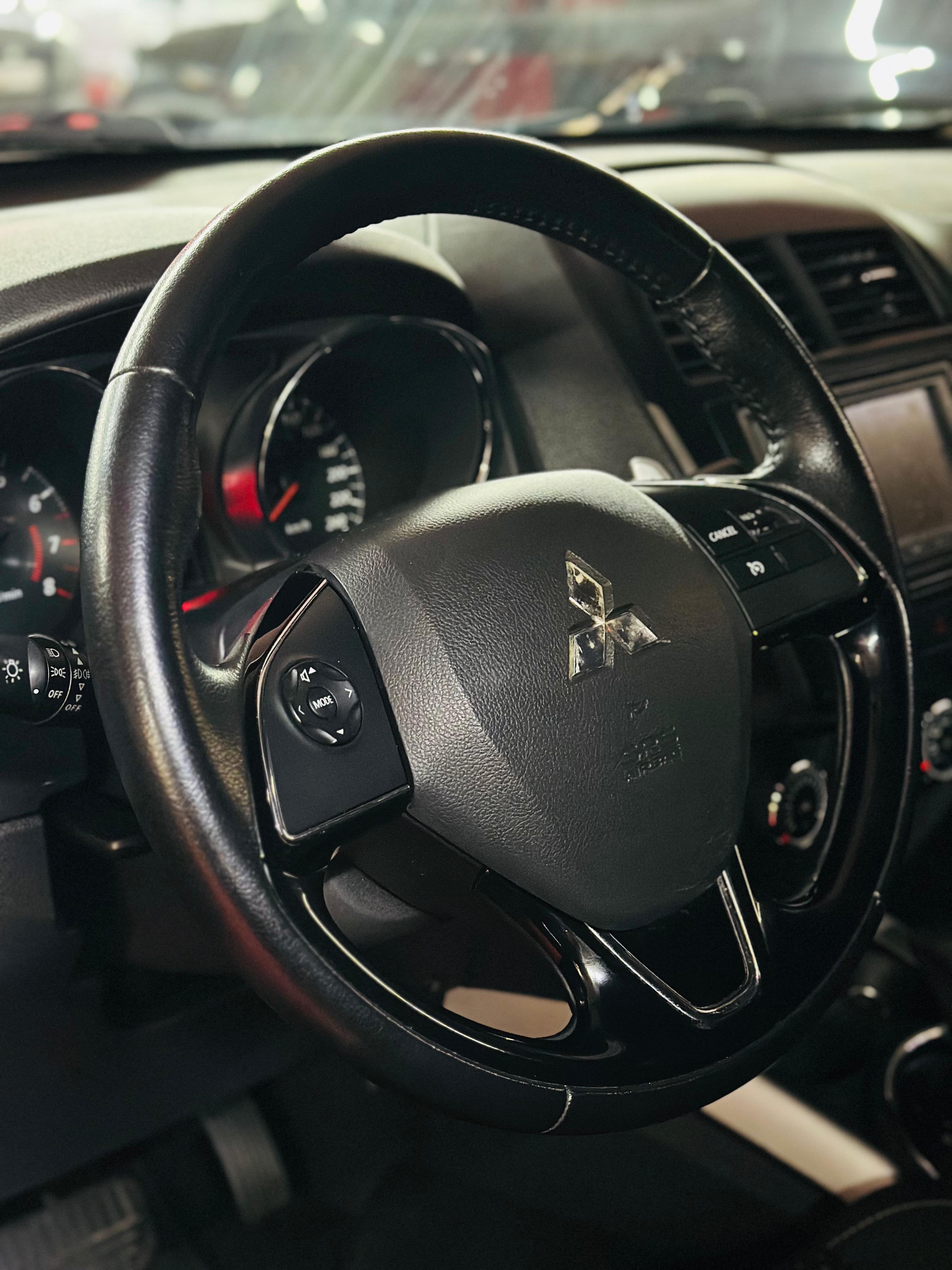 MITSUBISHI ASX