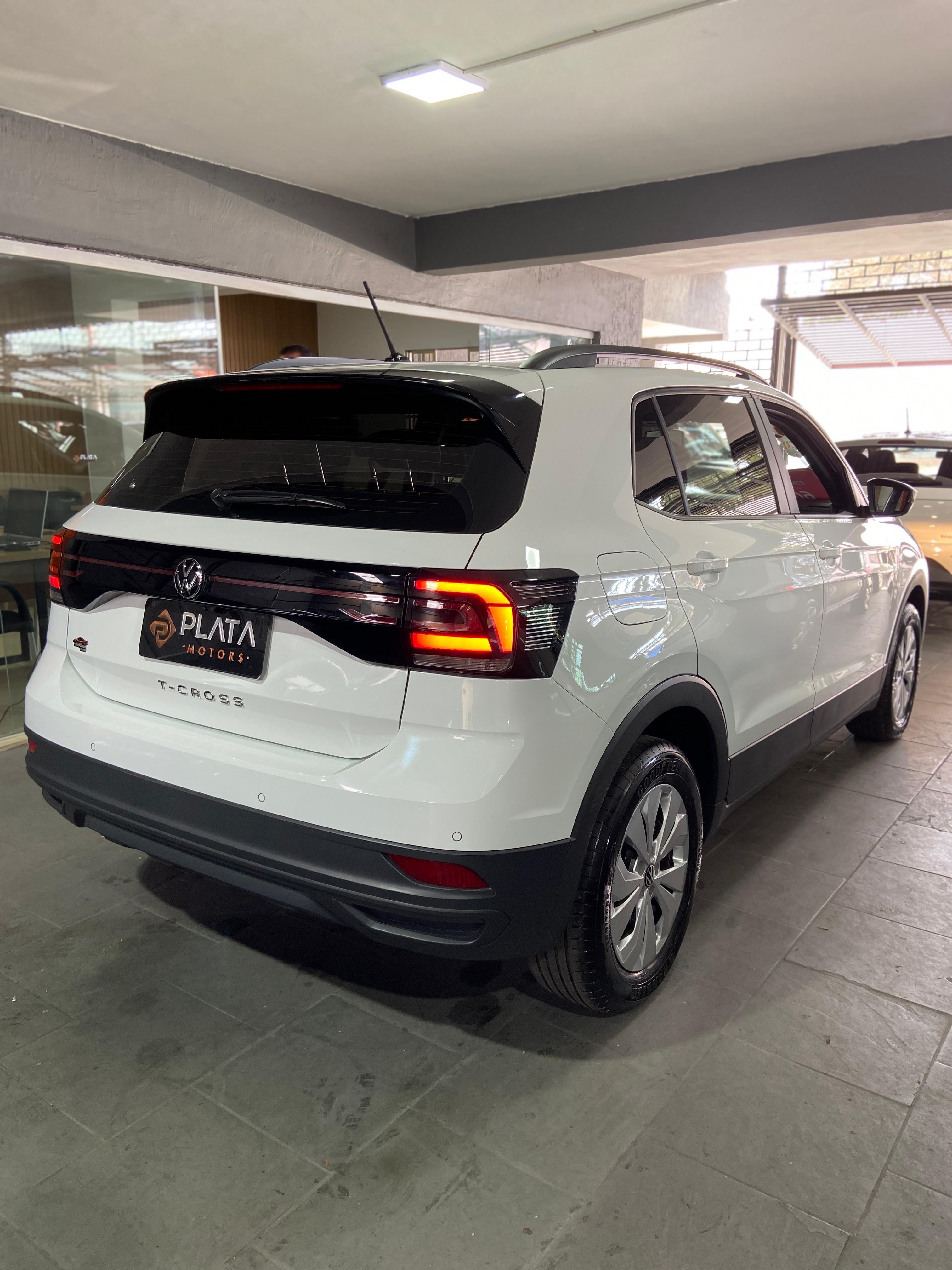 T-CROSS