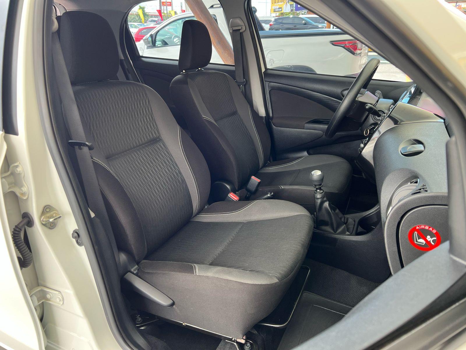 TOYOTA ETIOS