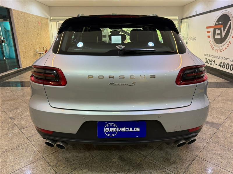 MACAN