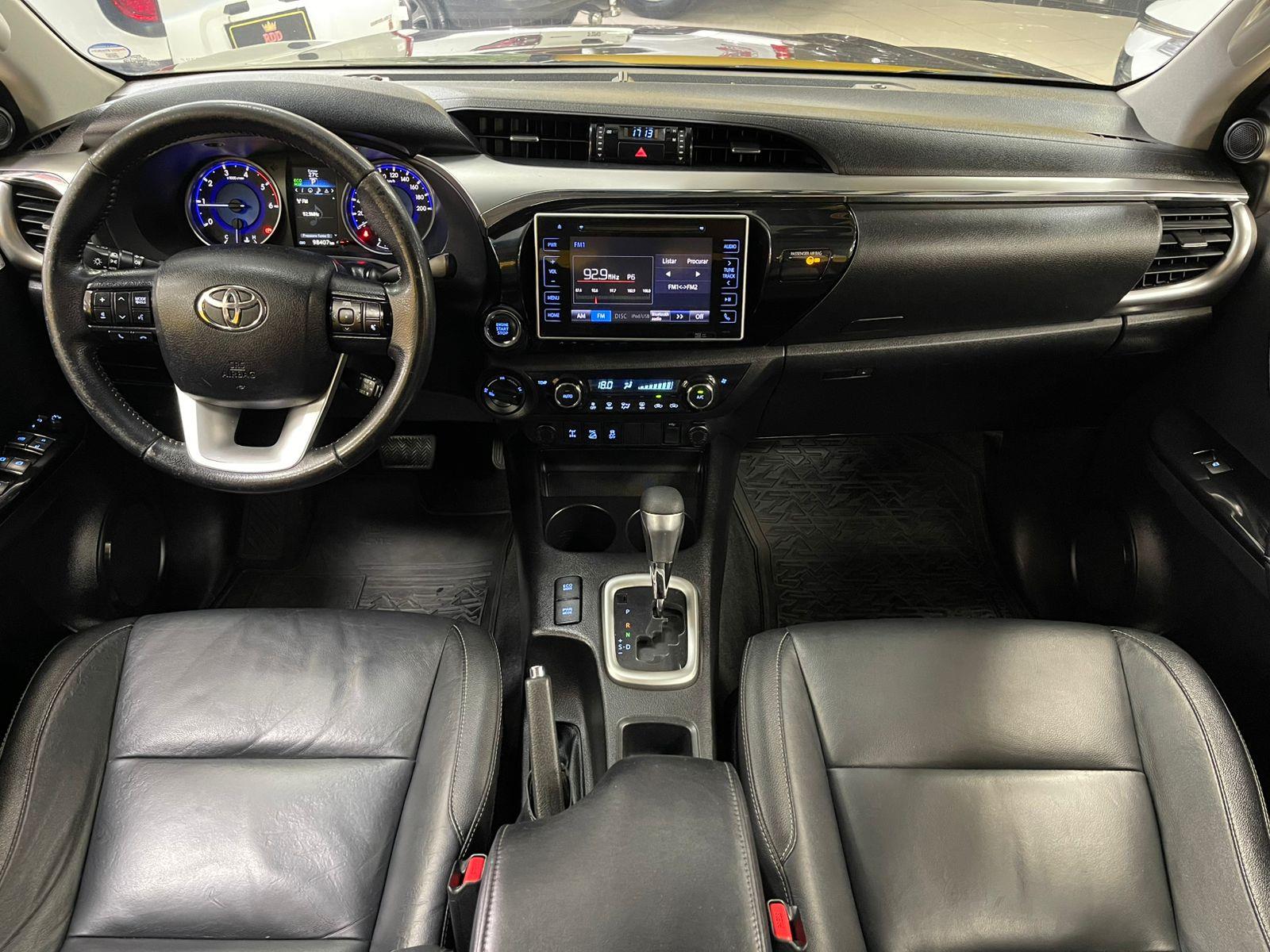 HILUX