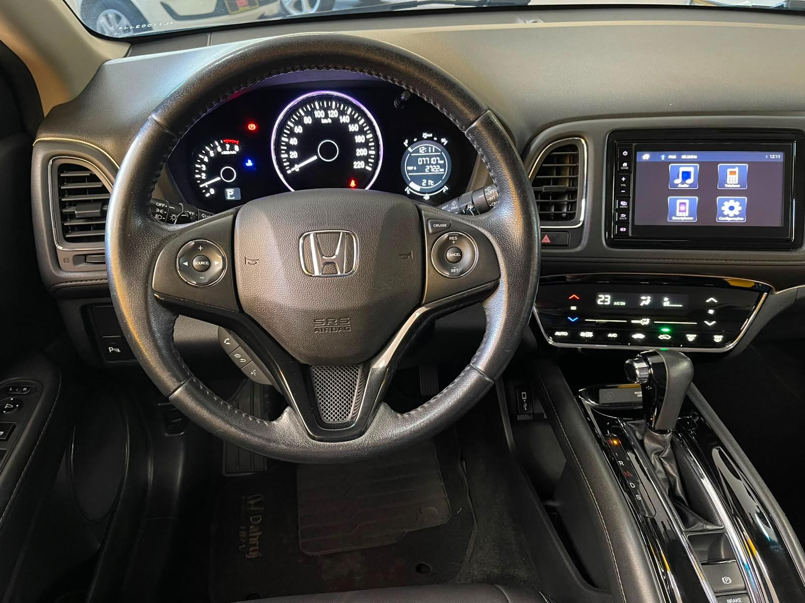 HR-V