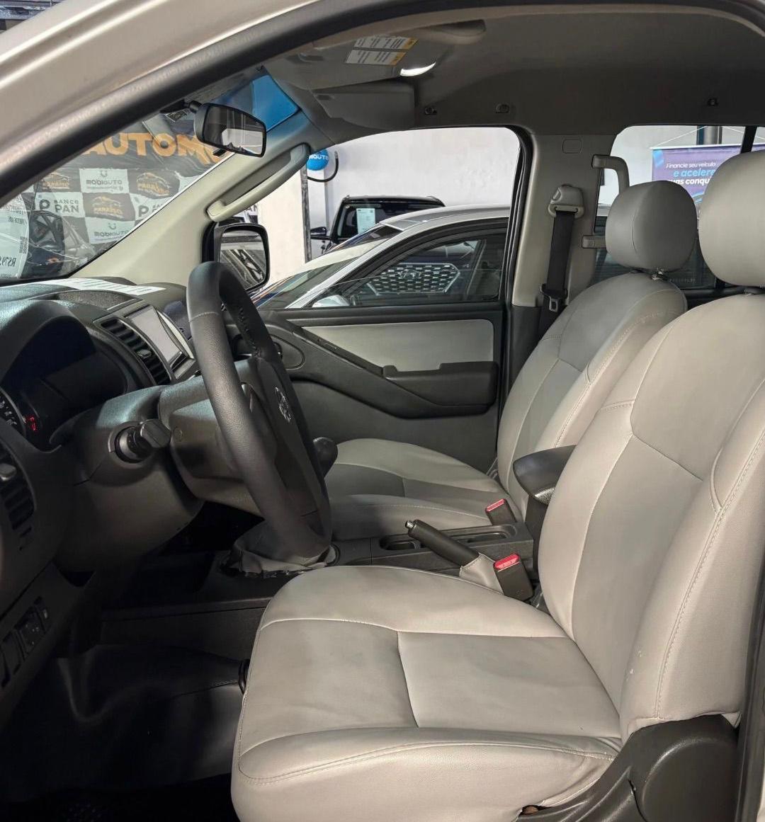 NISSAN FRONTIER