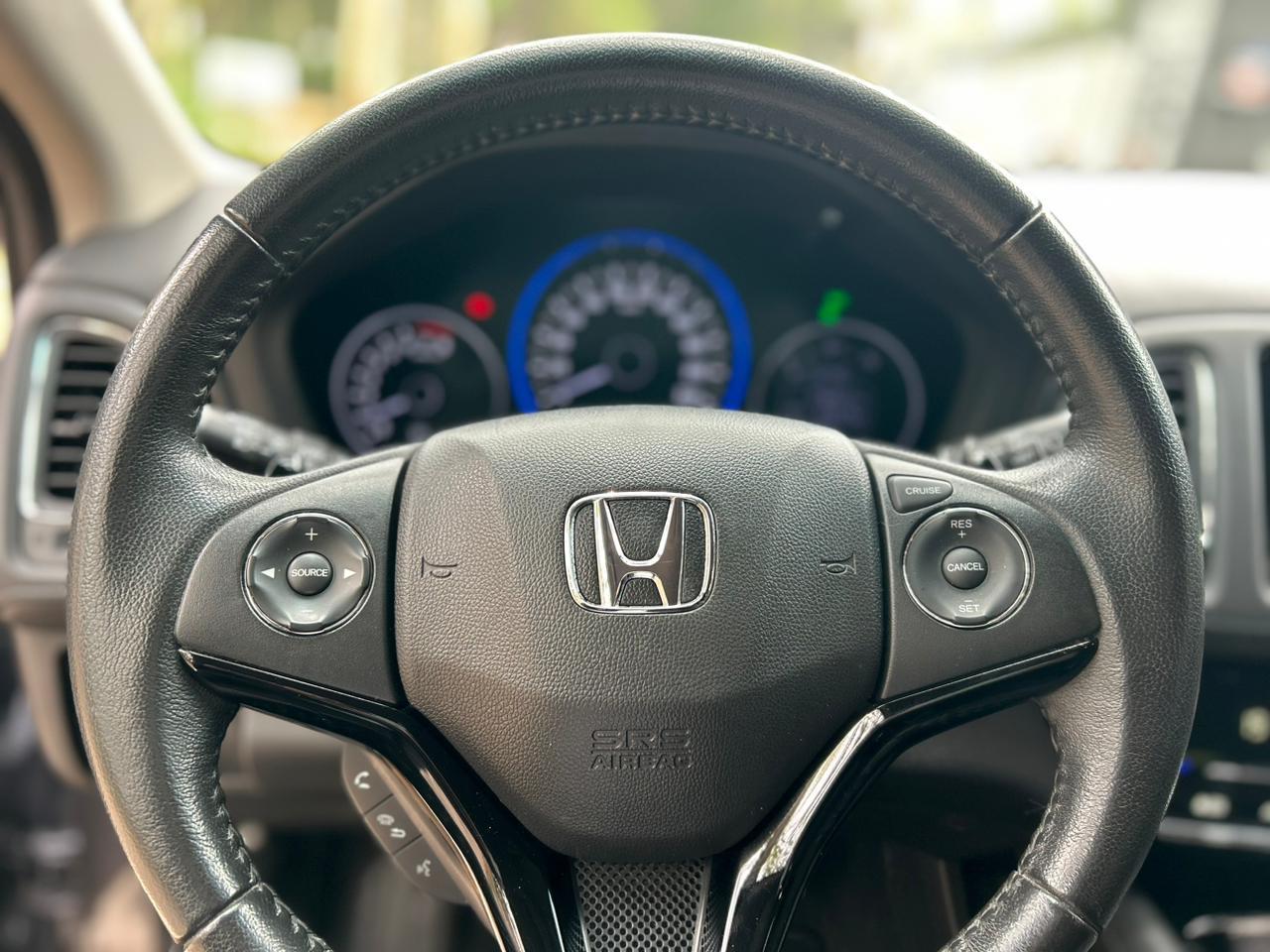 HR-V