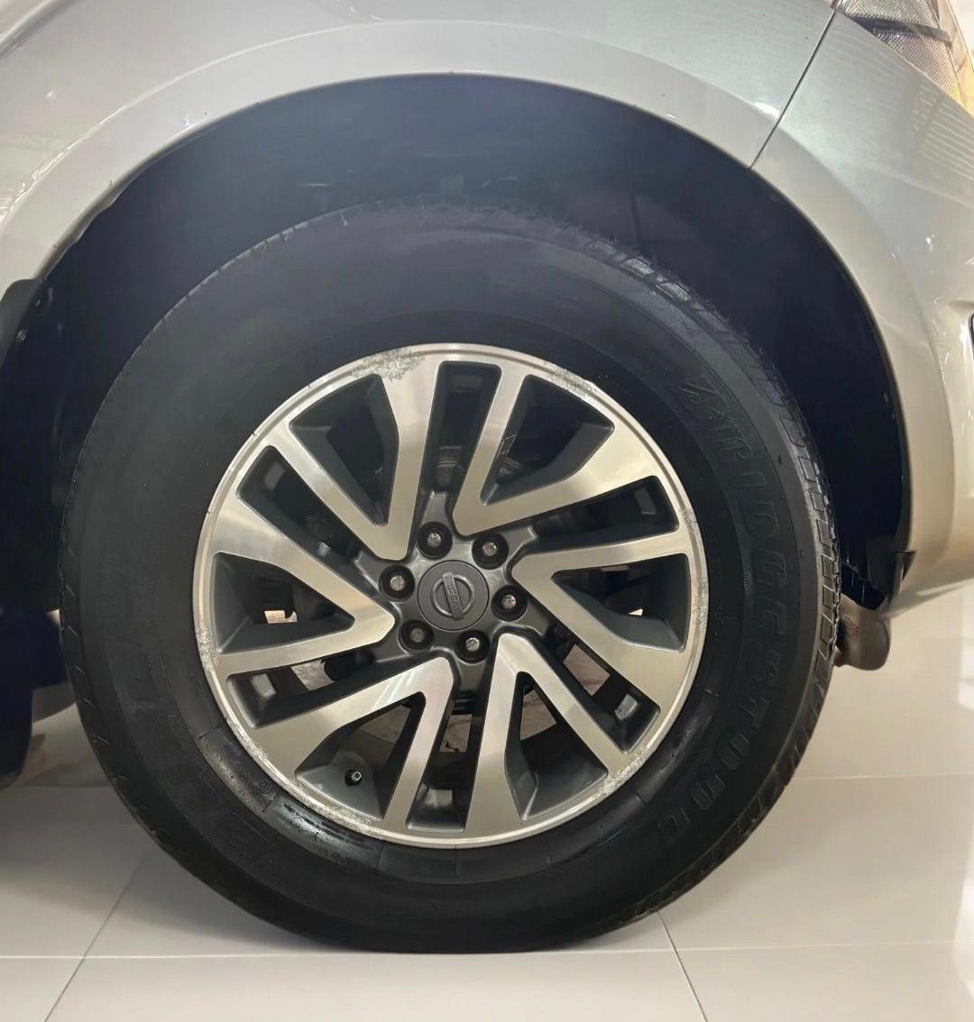 NISSAN FRONTIER