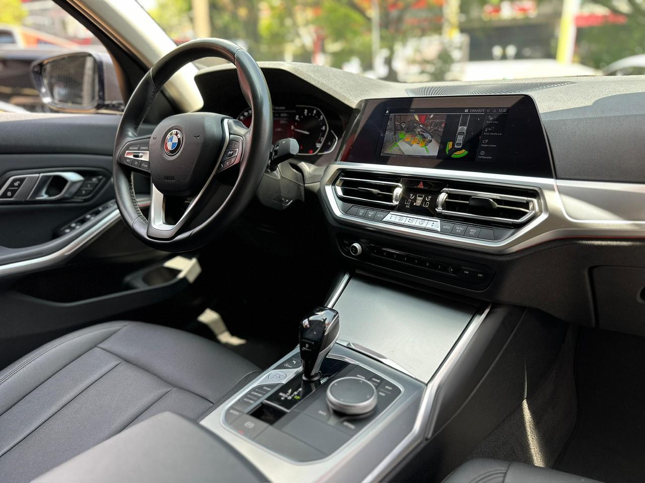 320I