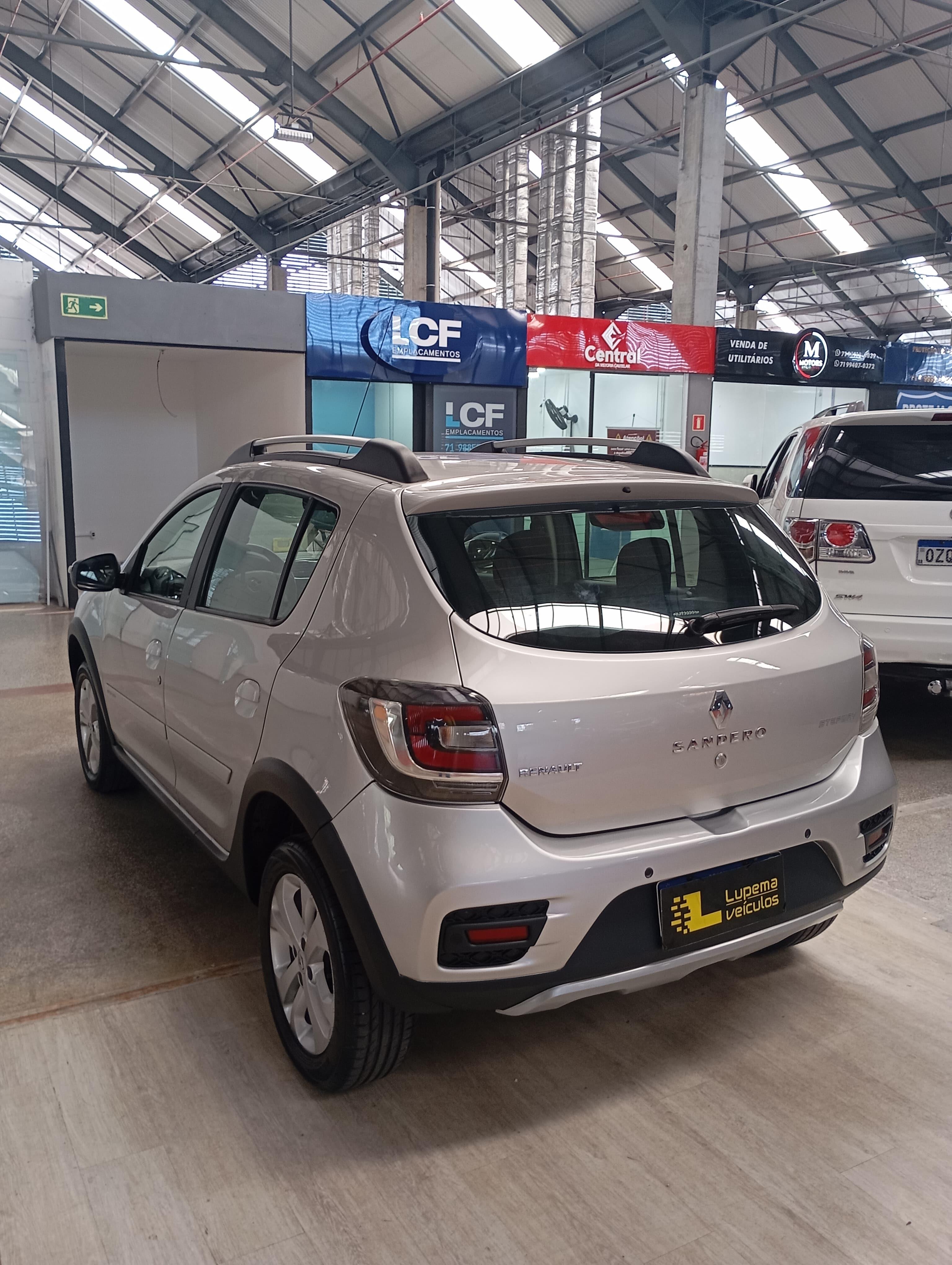 RENAULT SANDERO