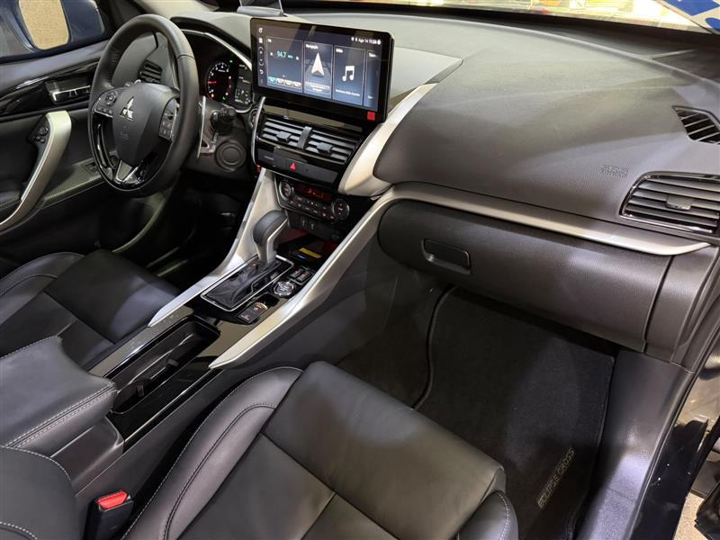 ECLIPSE CROSS