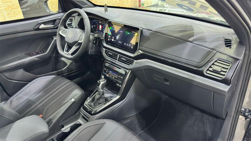T-CROSS