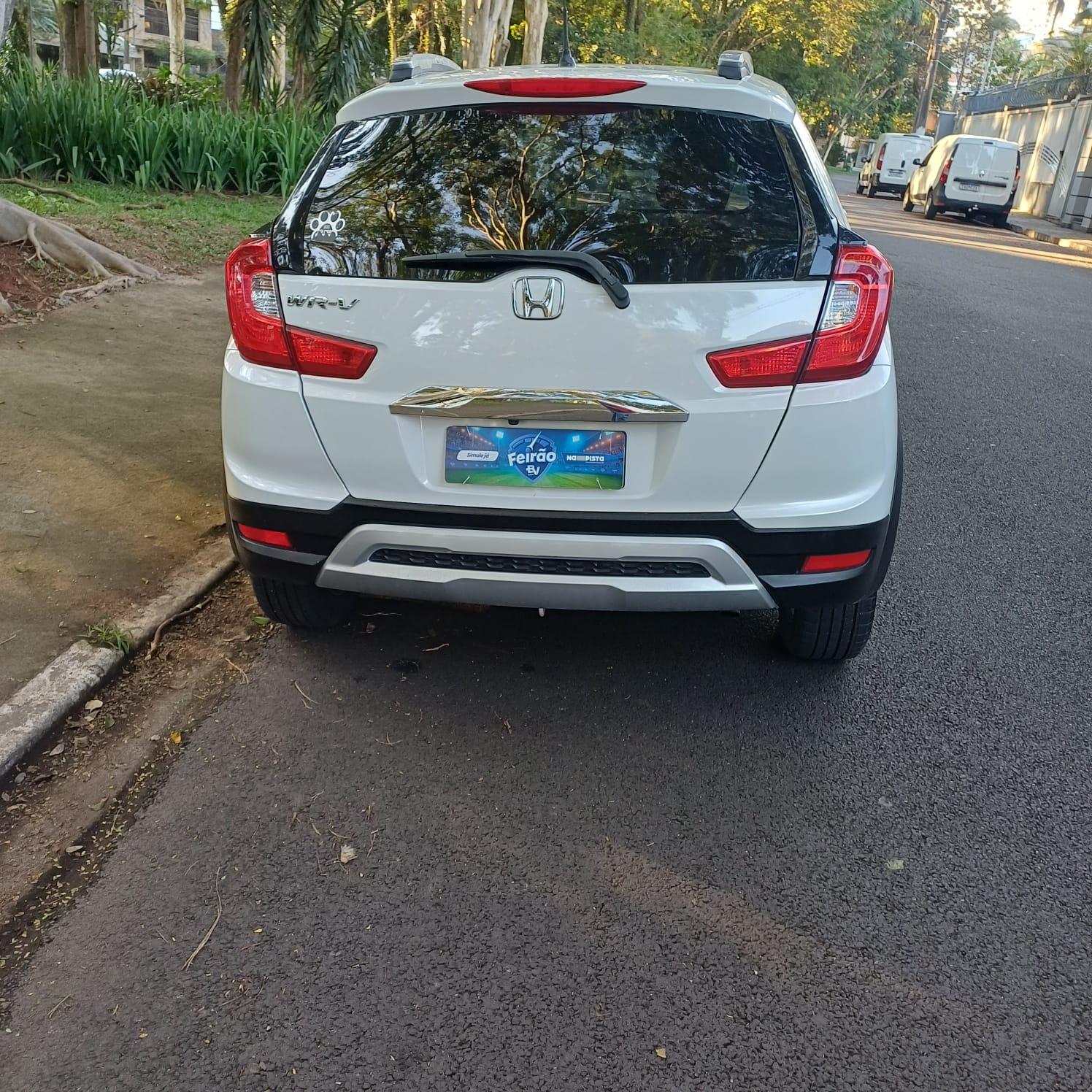 WR-V