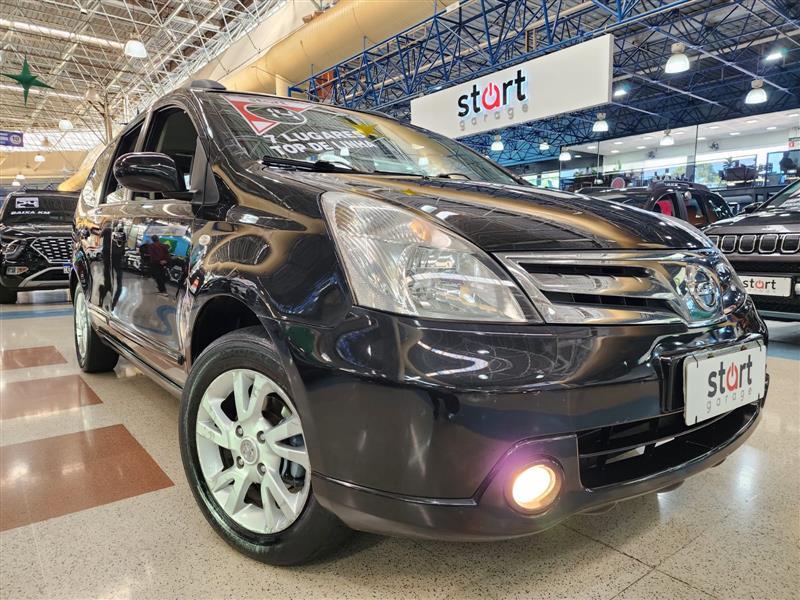 GRAND LIVINA