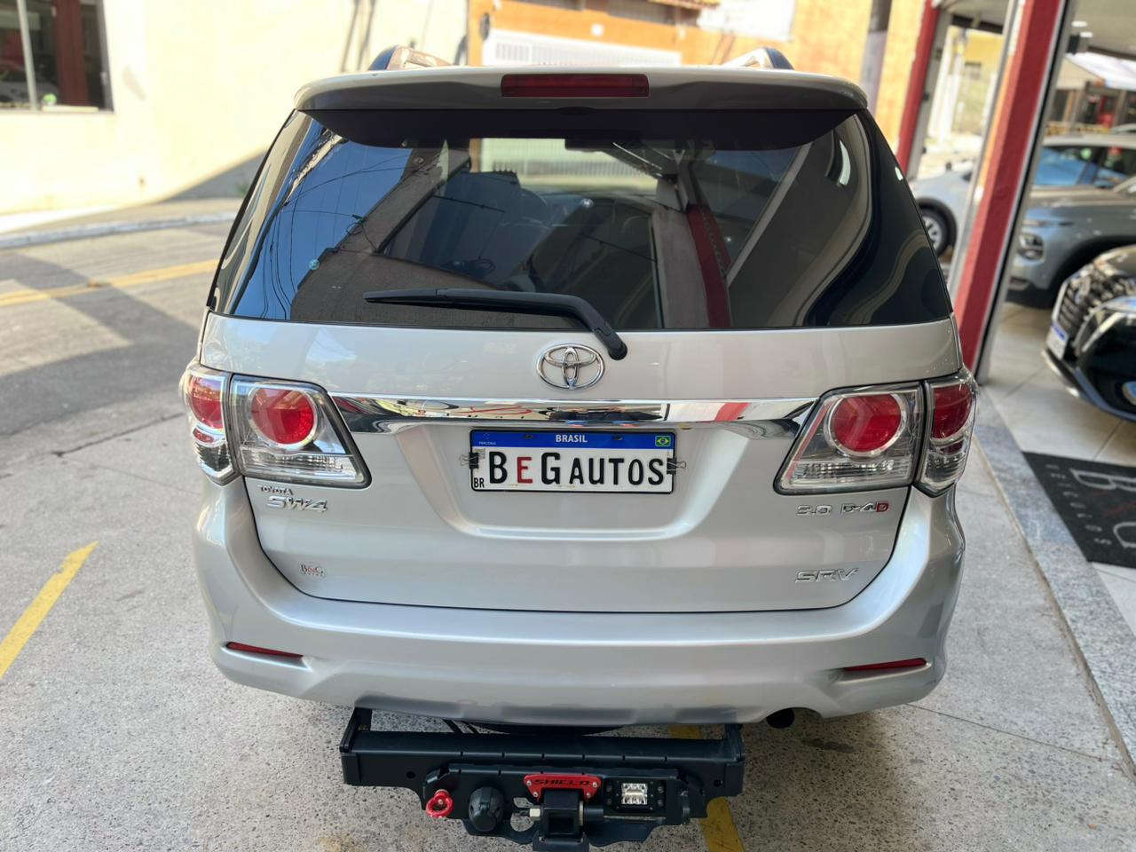 HILUX SW4