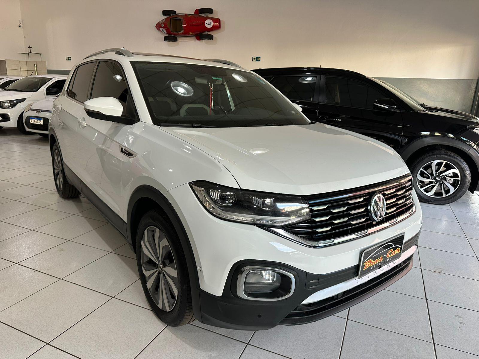 T-CROSS