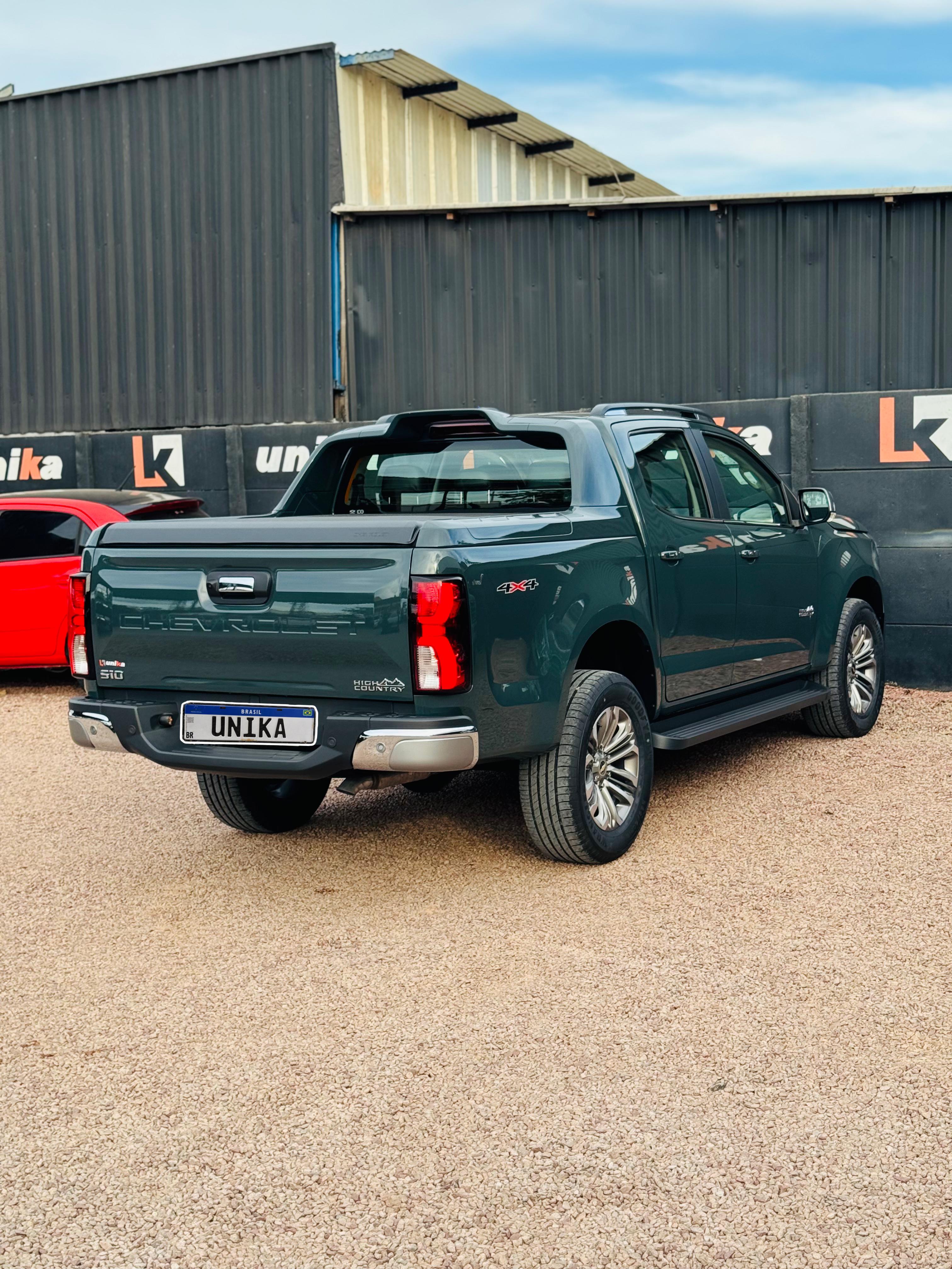 S10