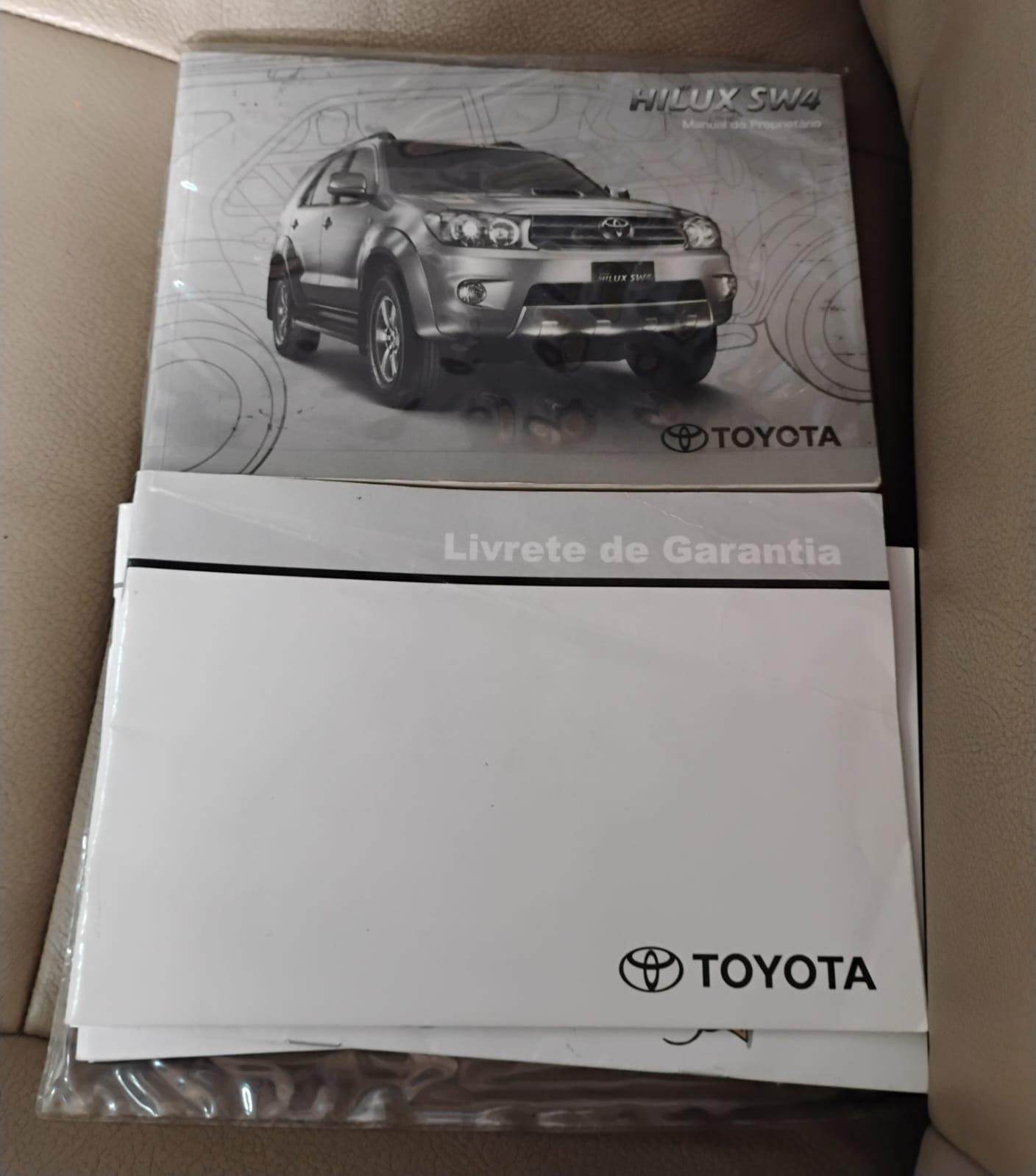 HILUX SW4