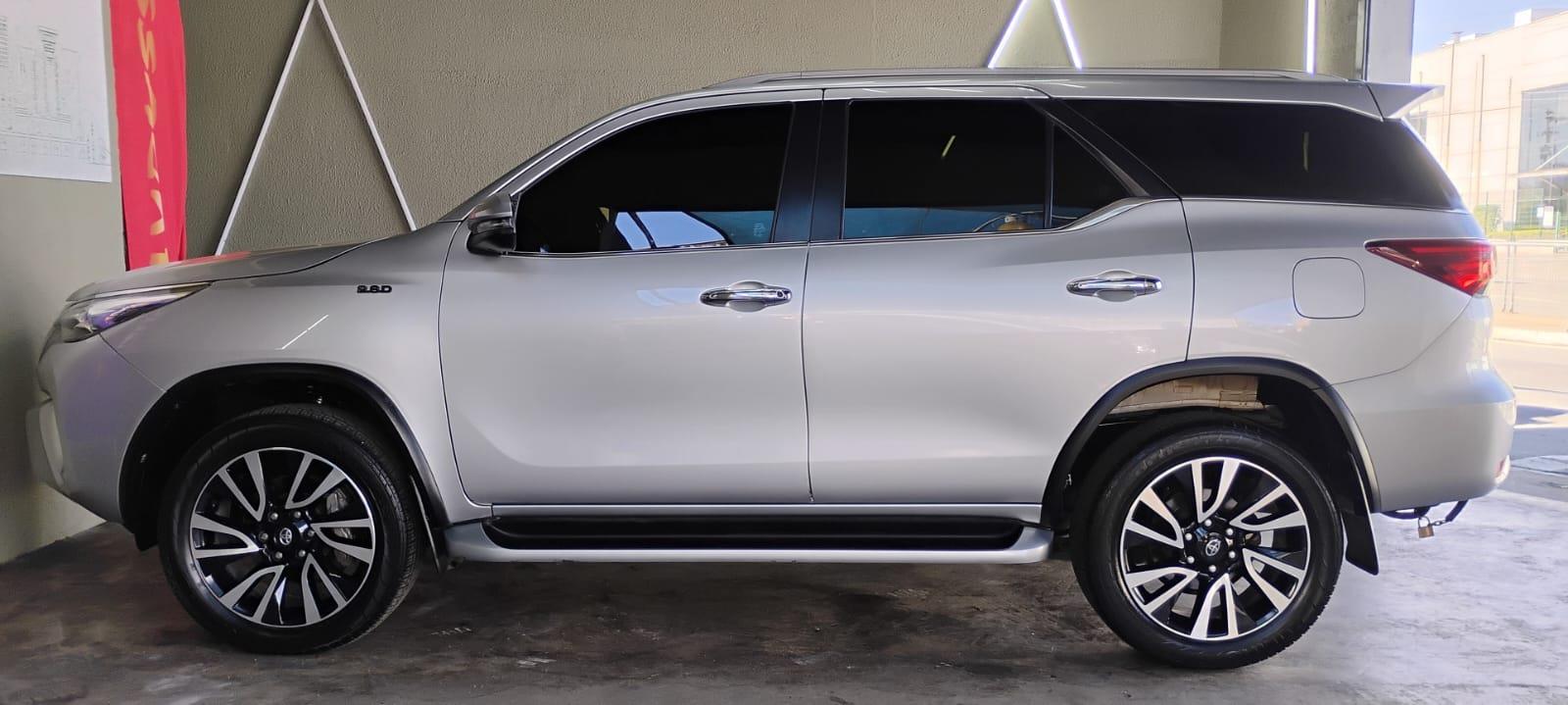 HILUX SW4