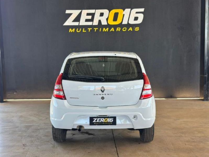 SANDERO