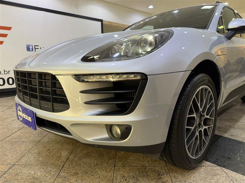 MACAN