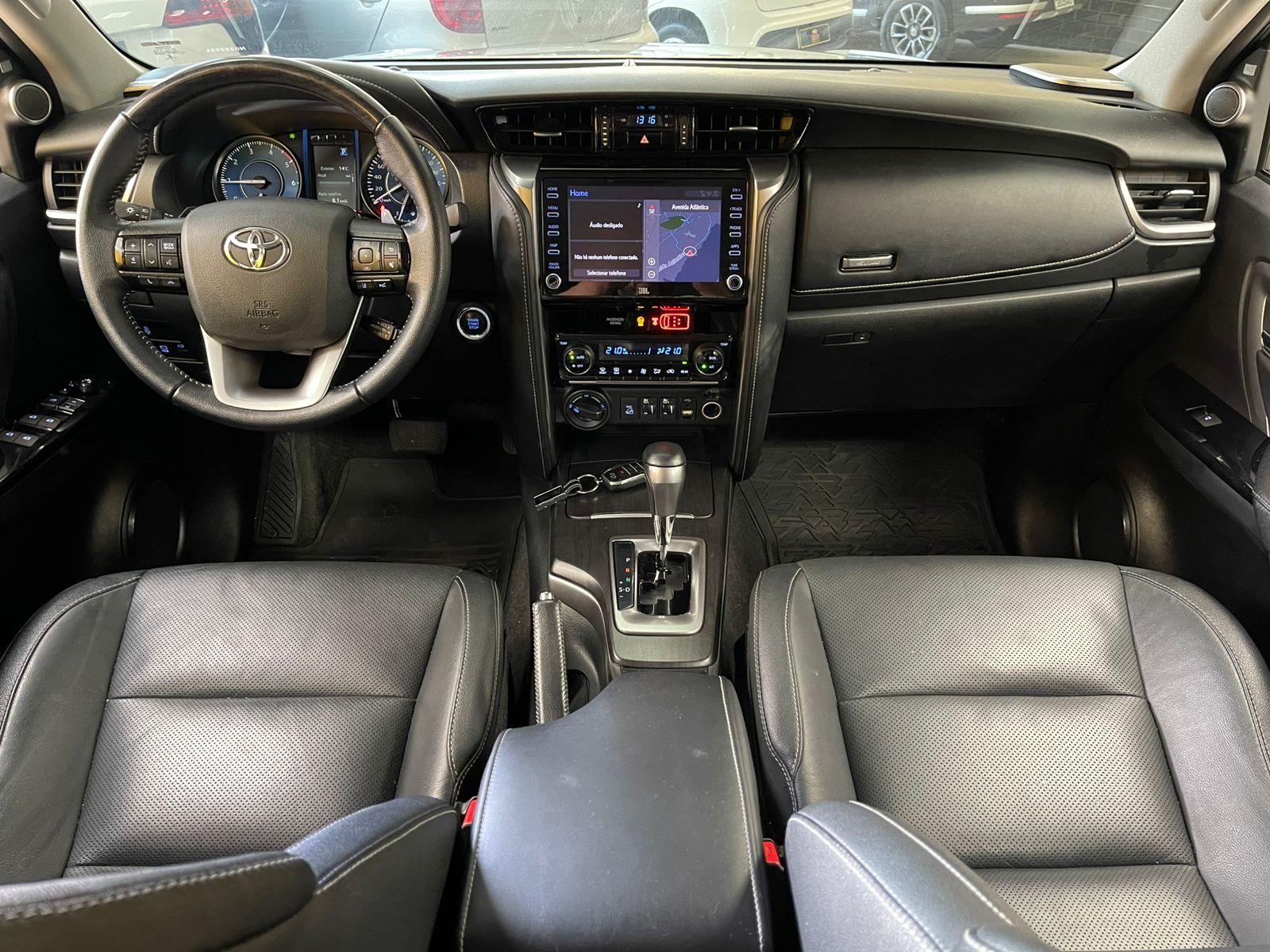 HILUX SW4