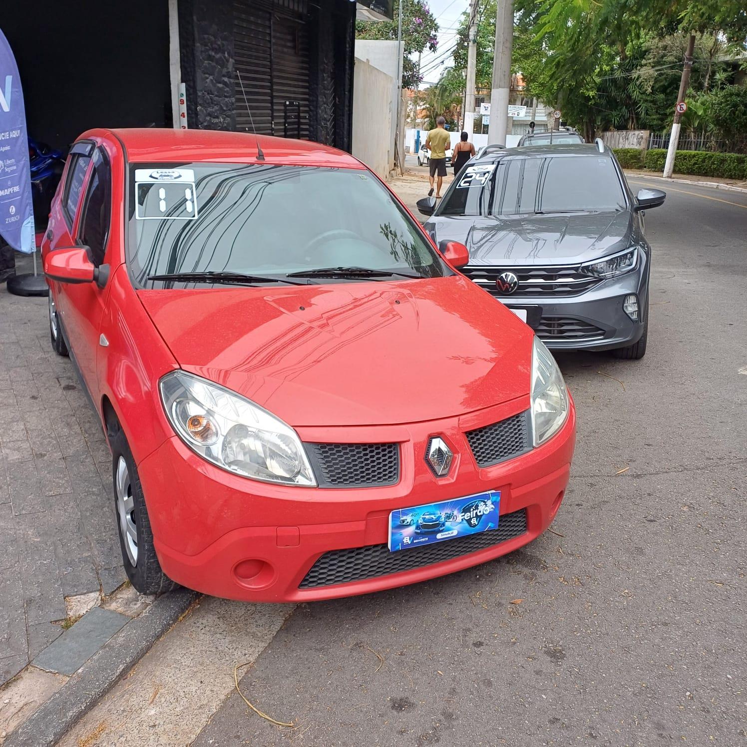 SANDERO