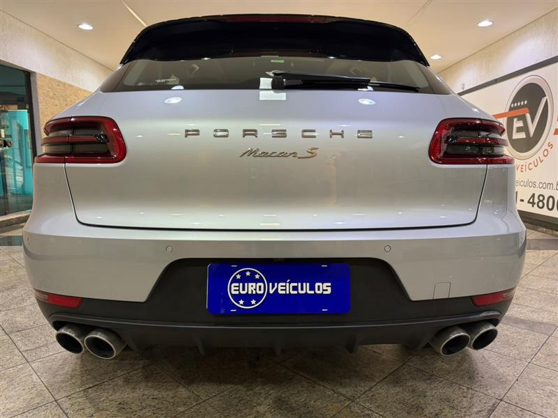 MACAN