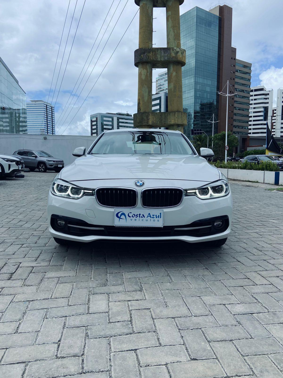 BMW 320i