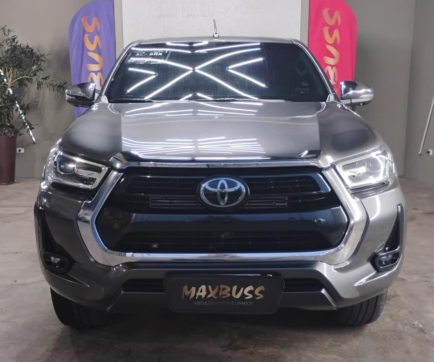 HILUX