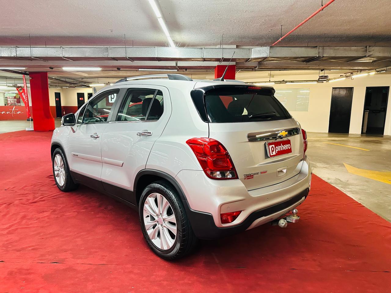 CHEVROLET TRACKER