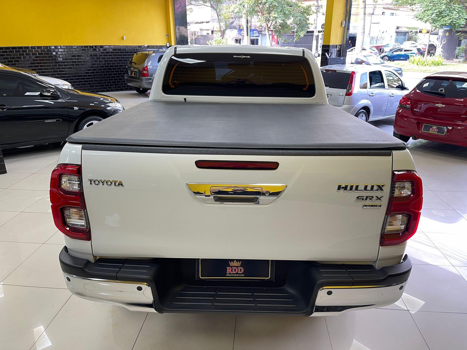 HILUX