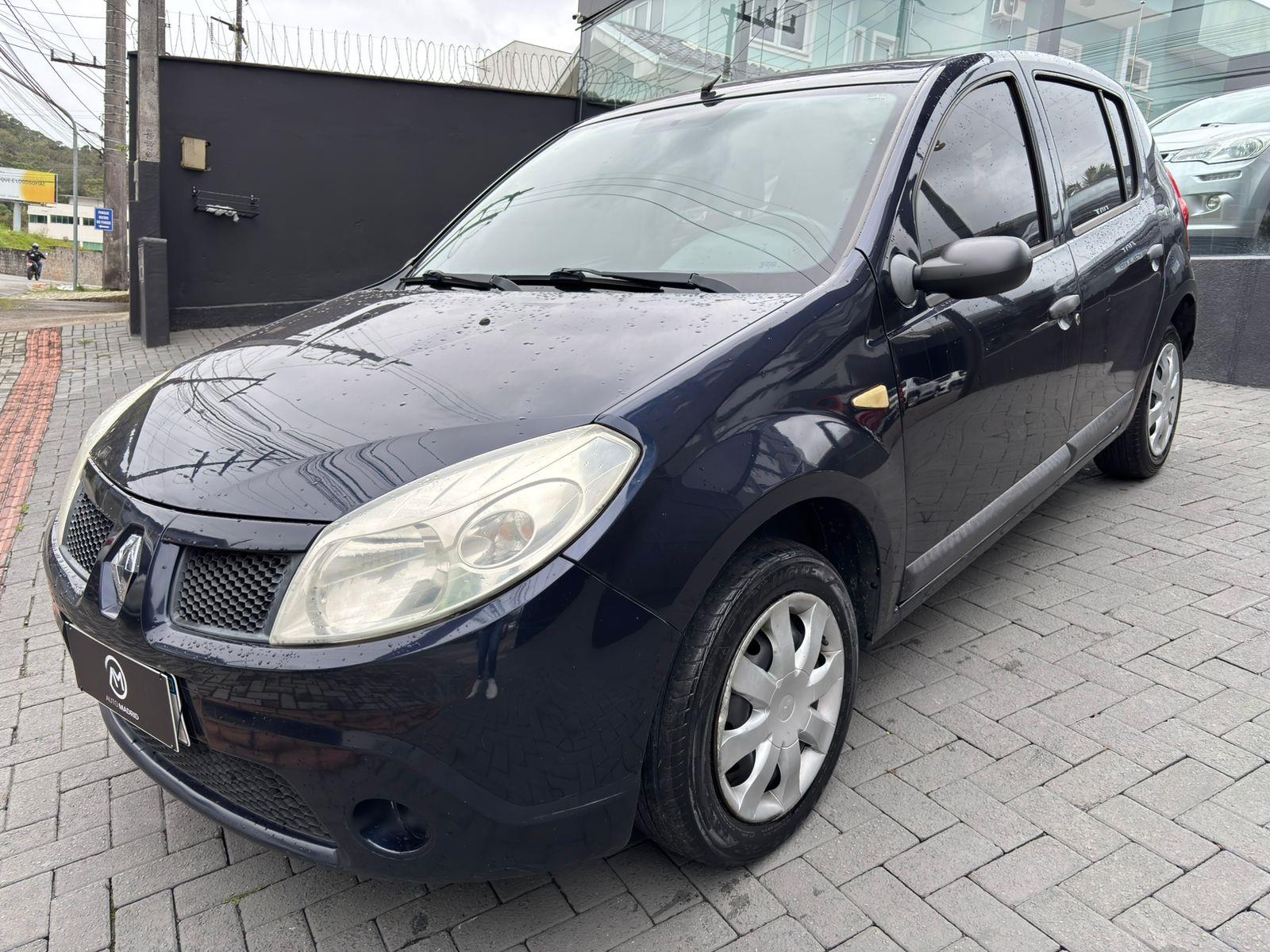 SANDERO