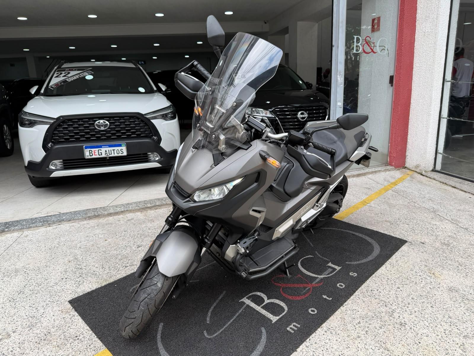 X-ADV