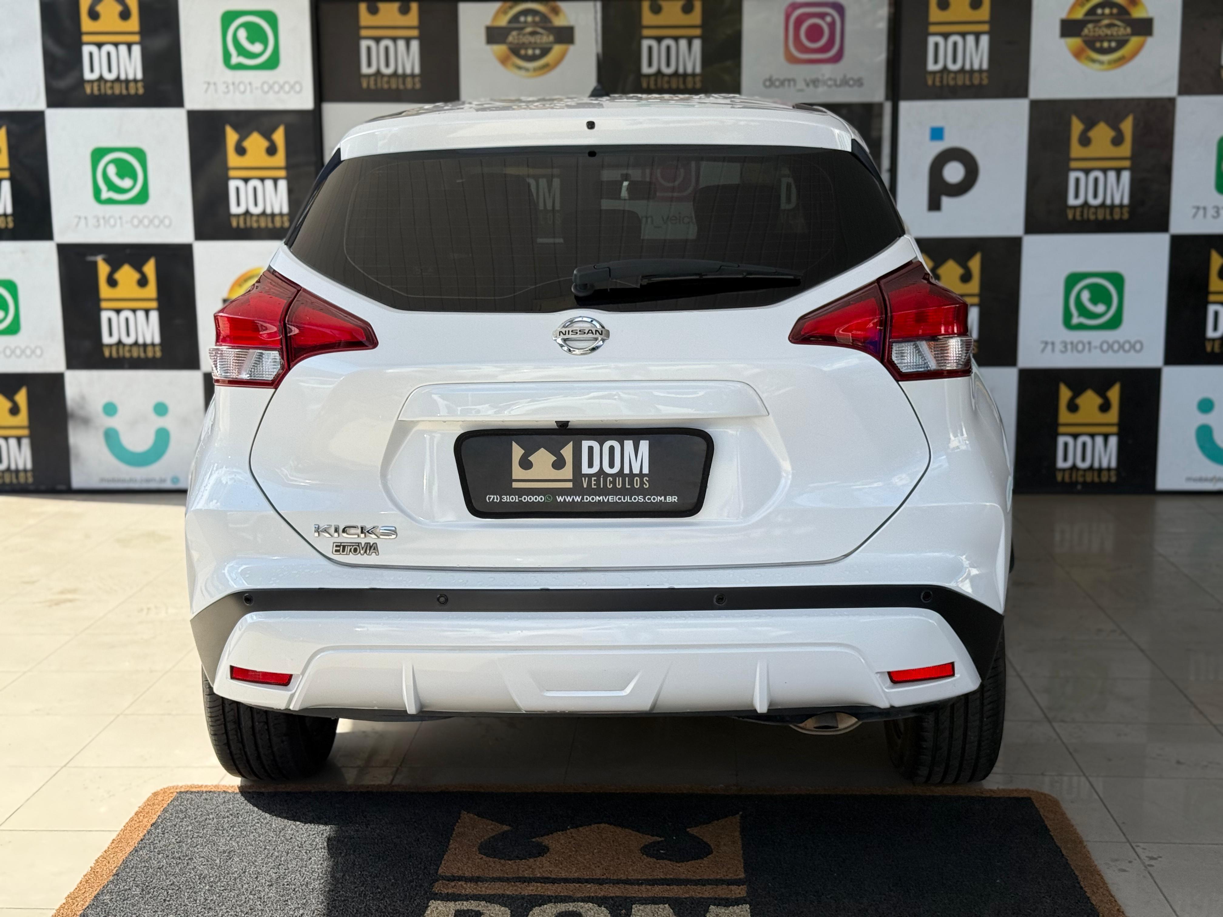 NISSAN KICKS