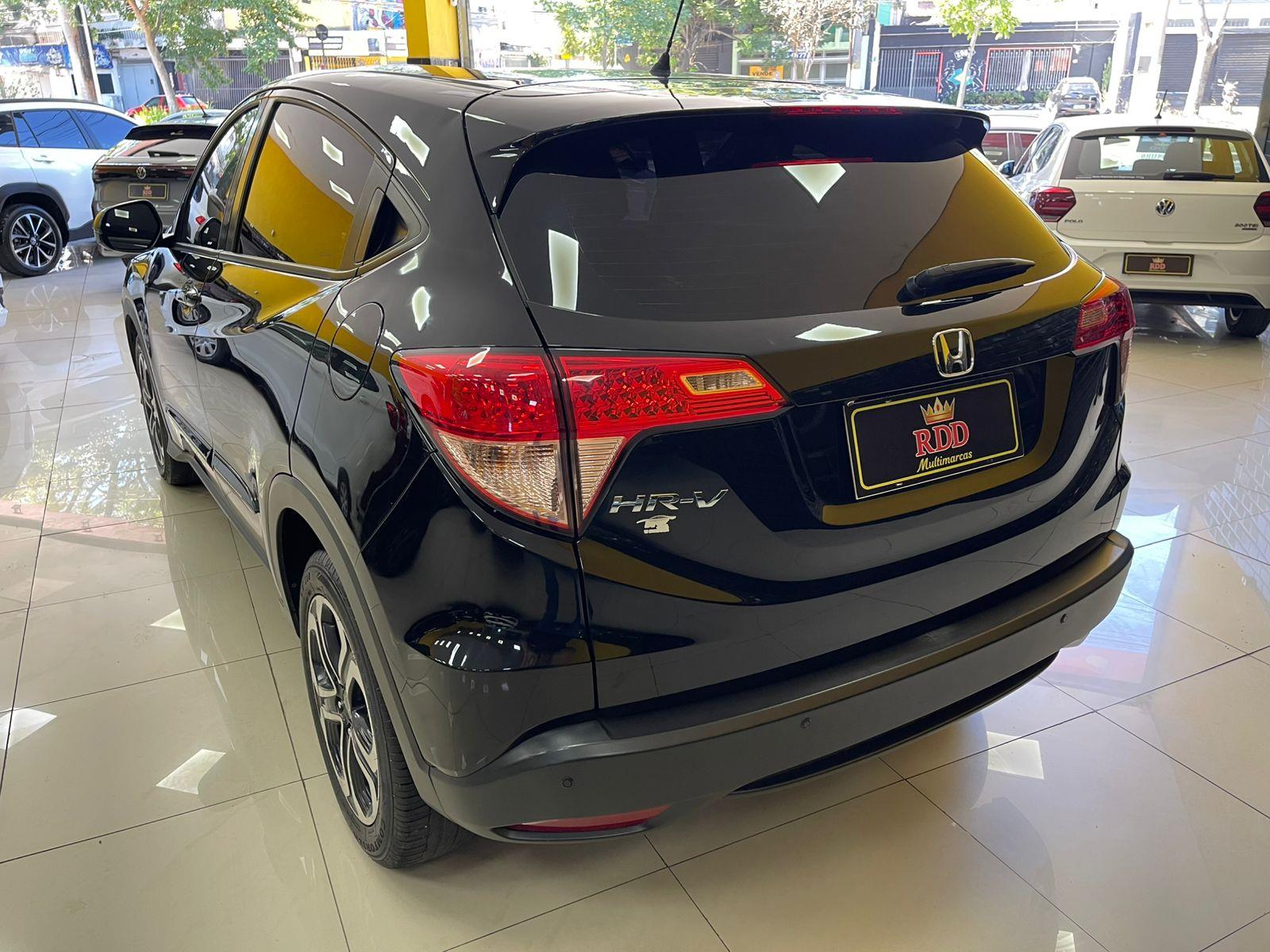 HR-V