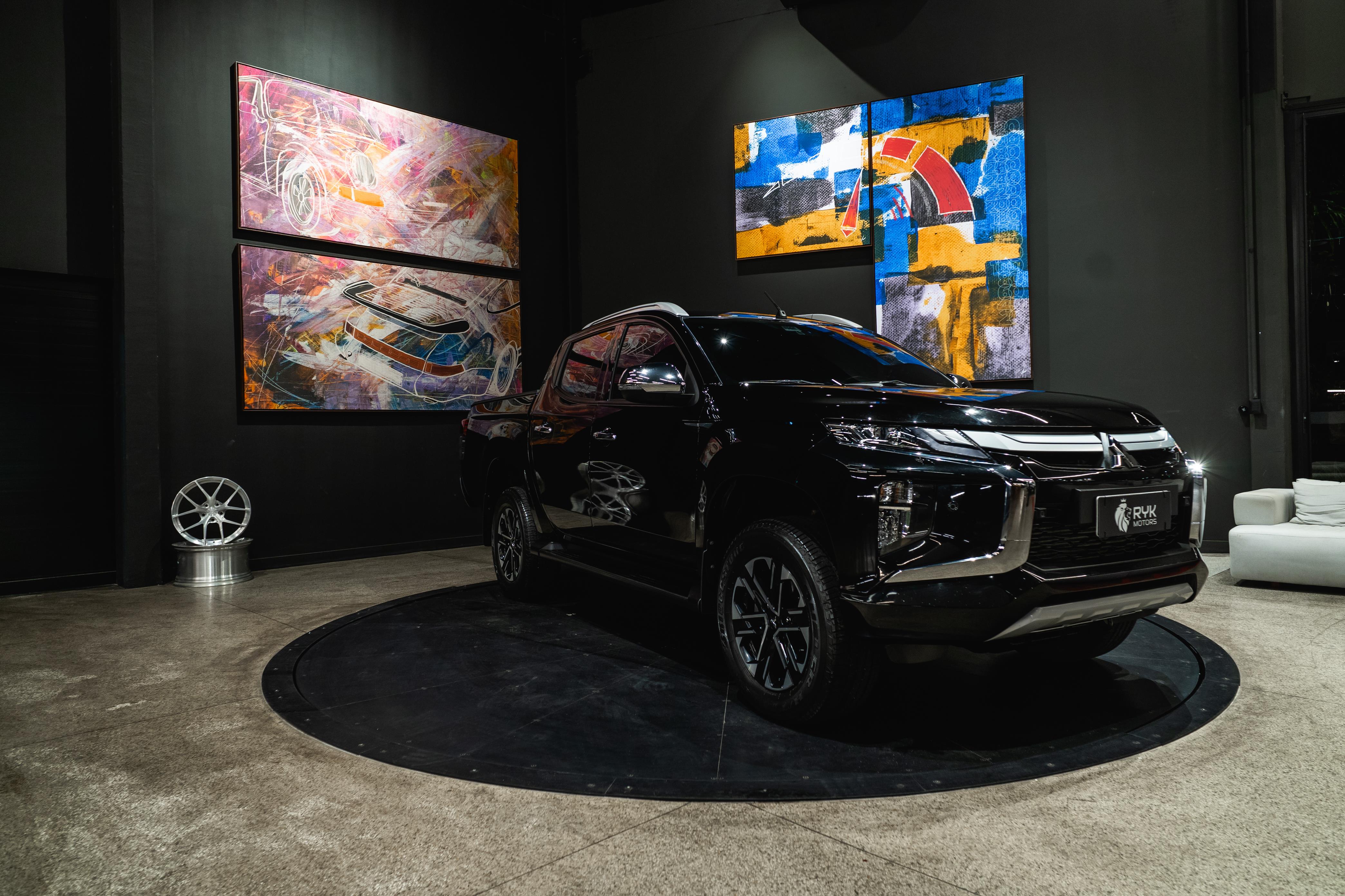 MITSUBISHI L200 TRITON