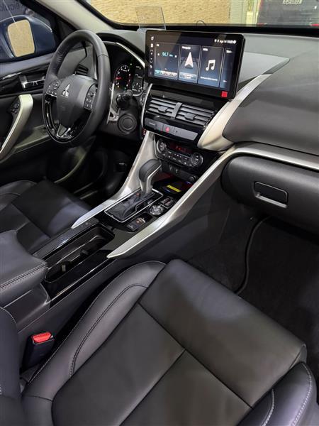 ECLIPSE CROSS