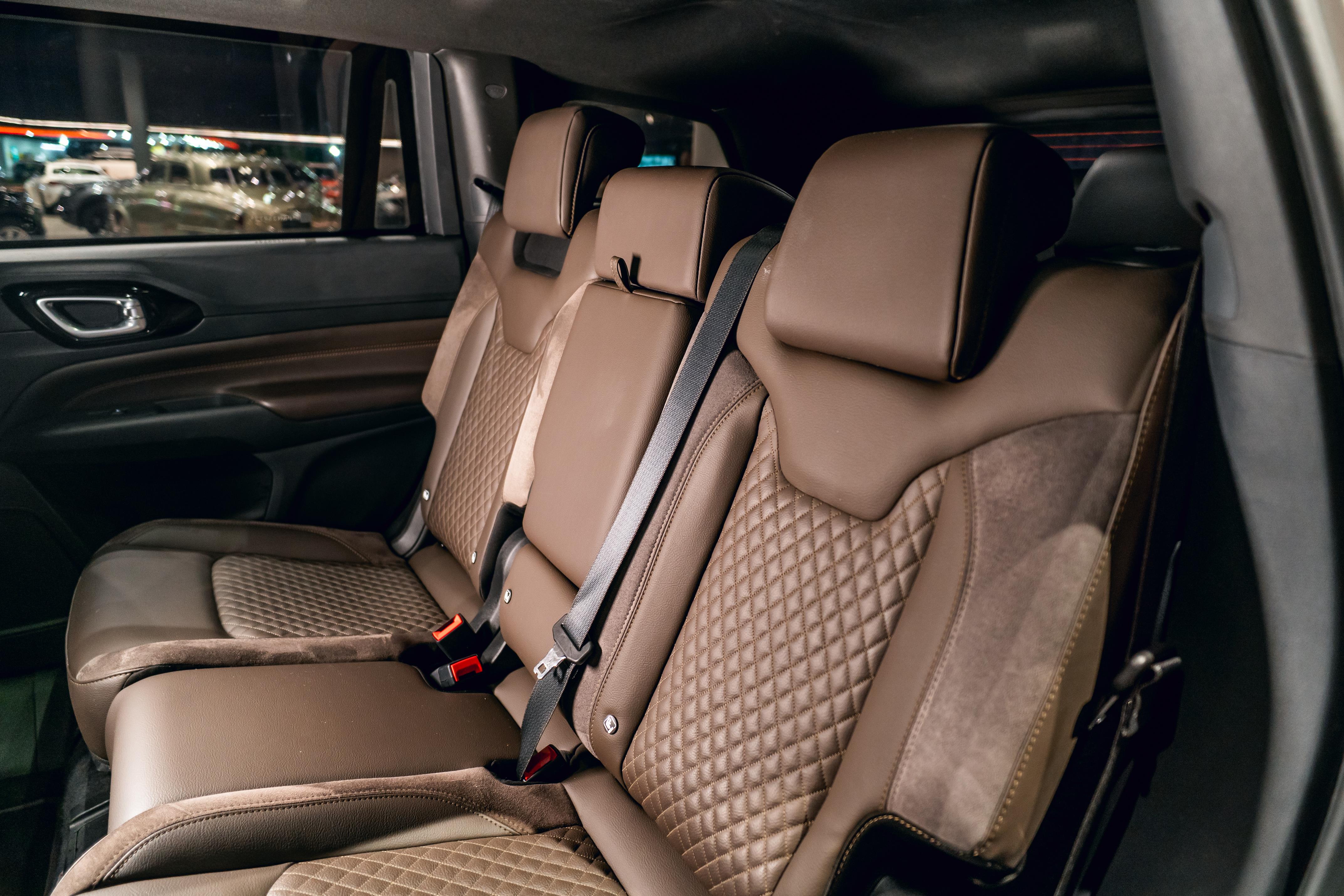 JEEP COMMANDER