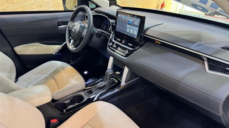 COROLLA CROSS
