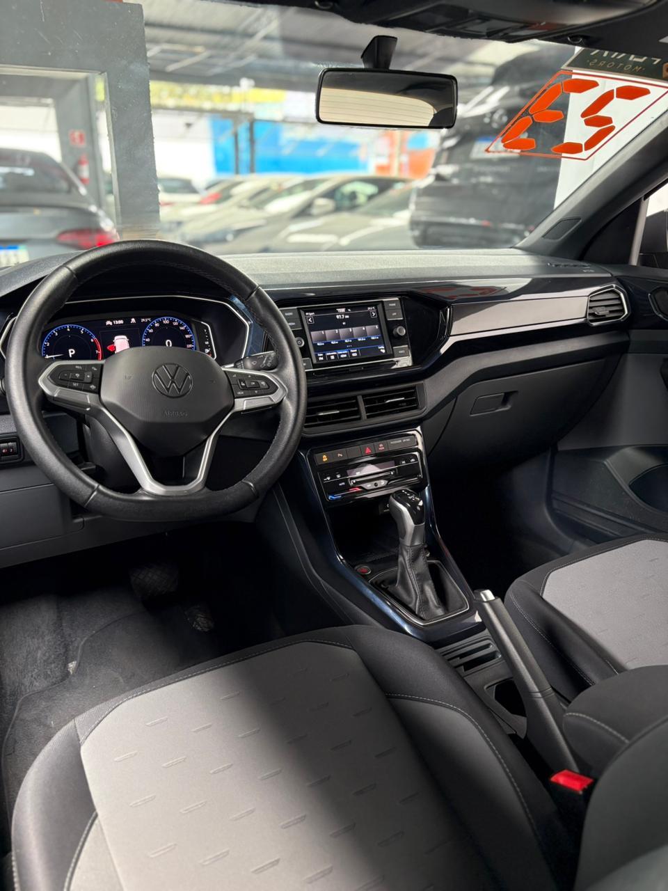 T-CROSS