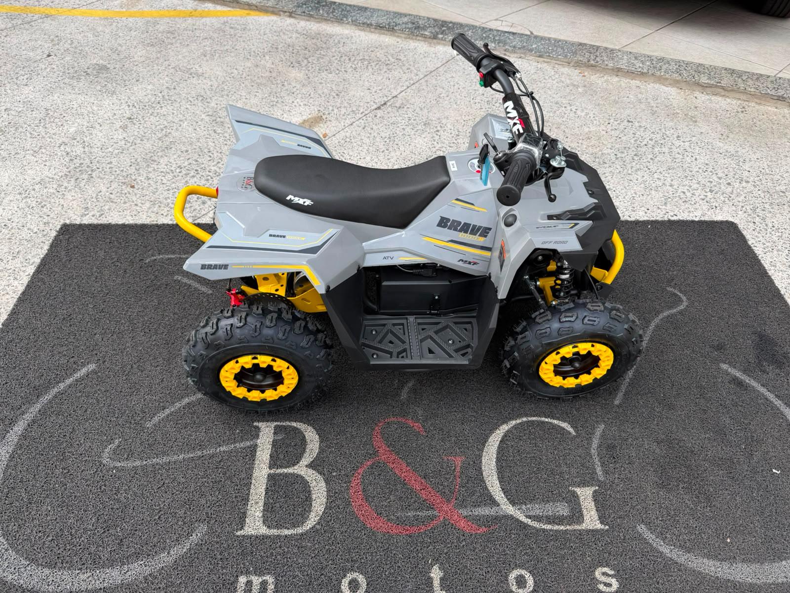 BRAVE 1000W