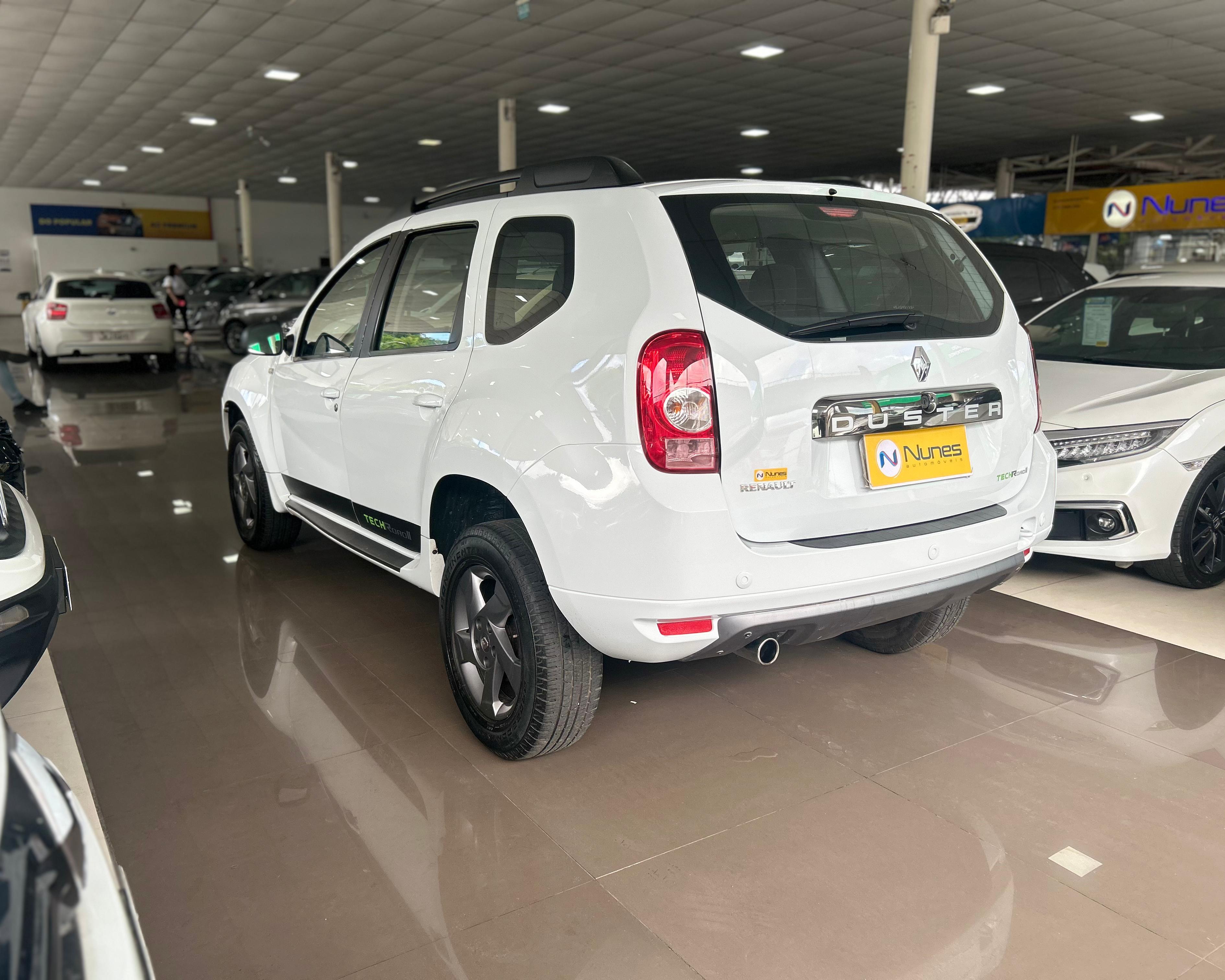 RENAULT DUSTER