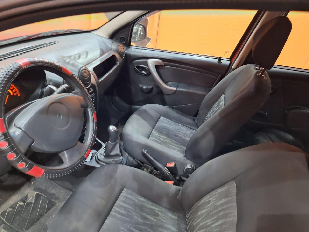 SANDERO