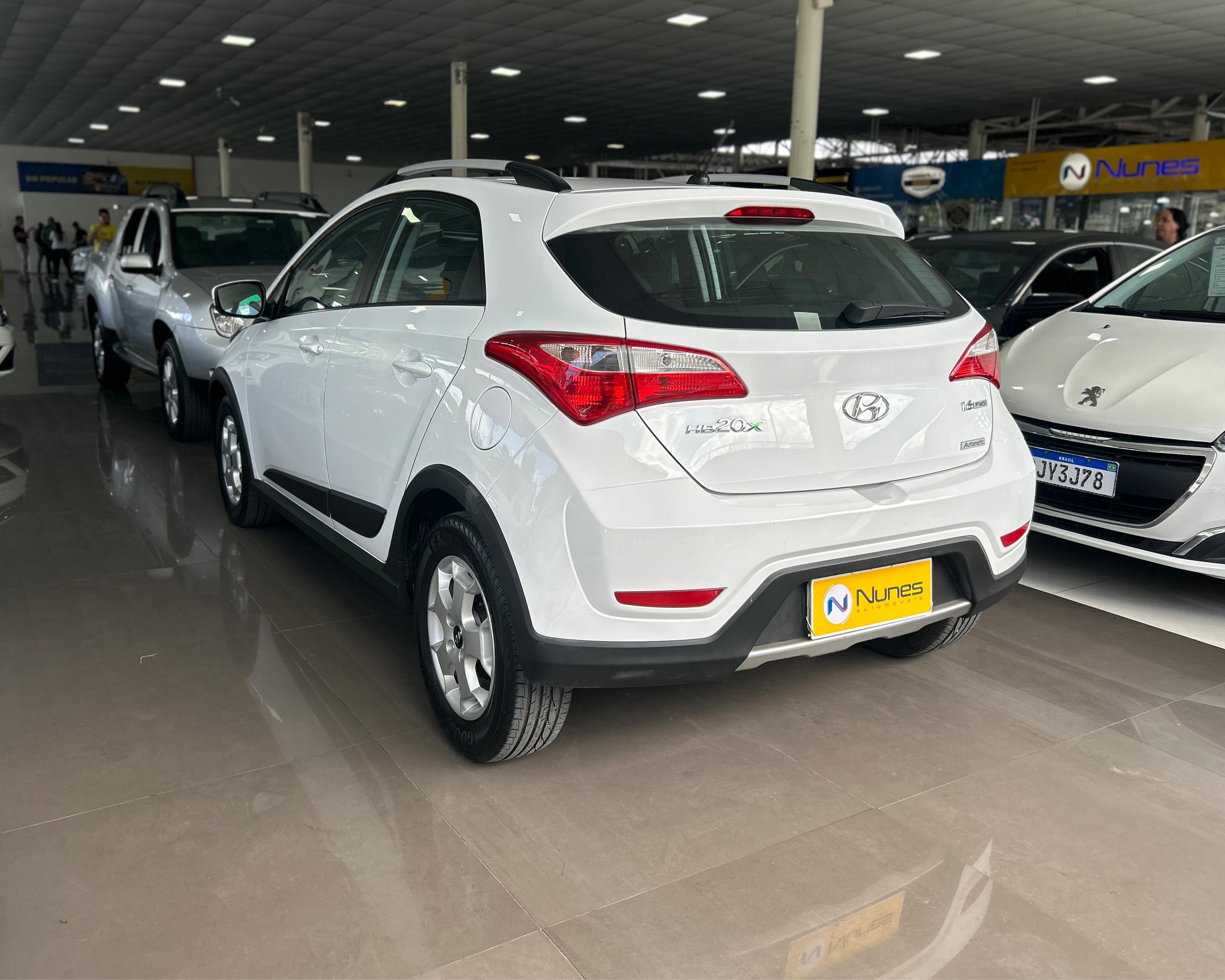 HYUNDAI HB20X