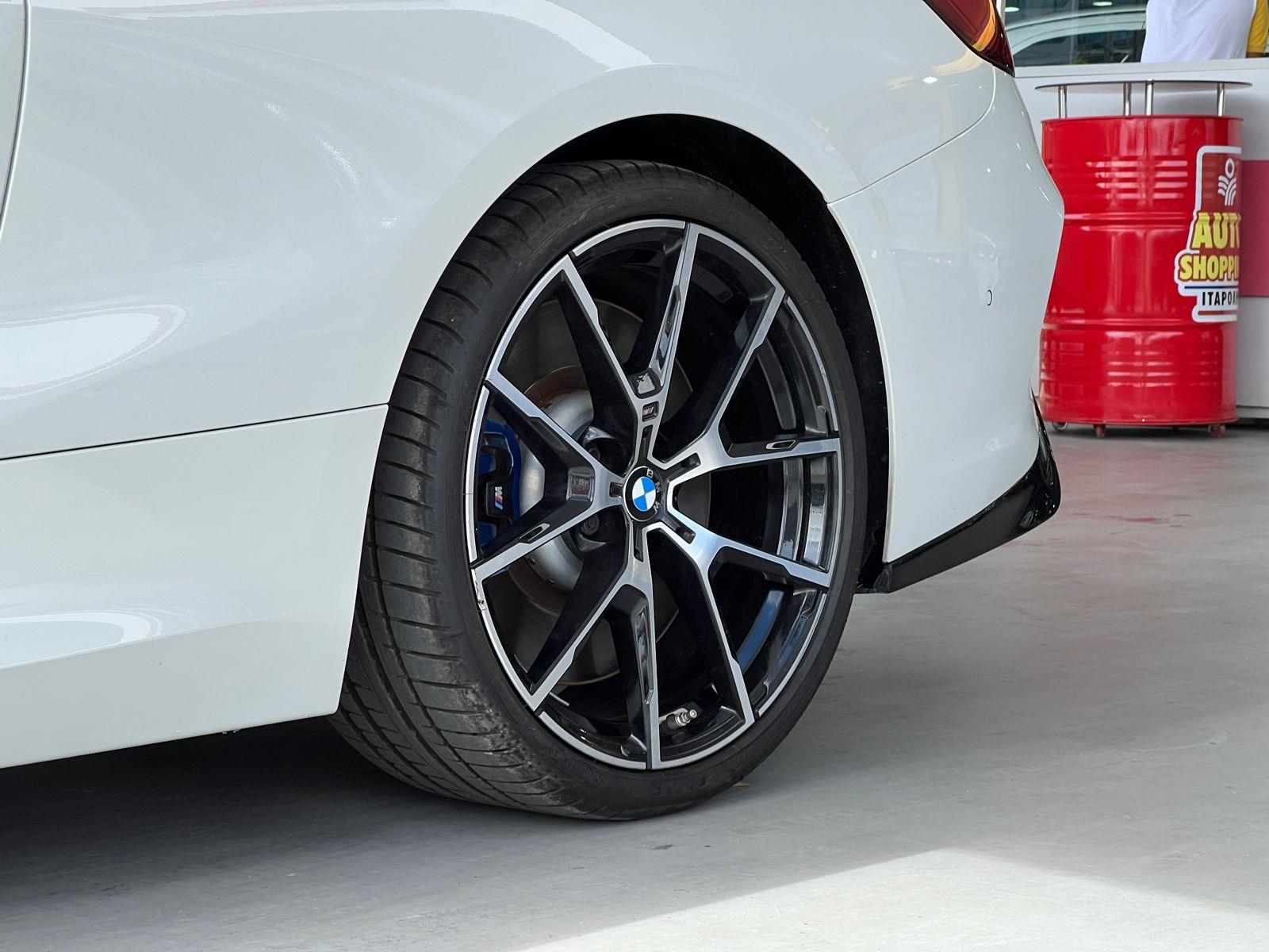 BMW M850I