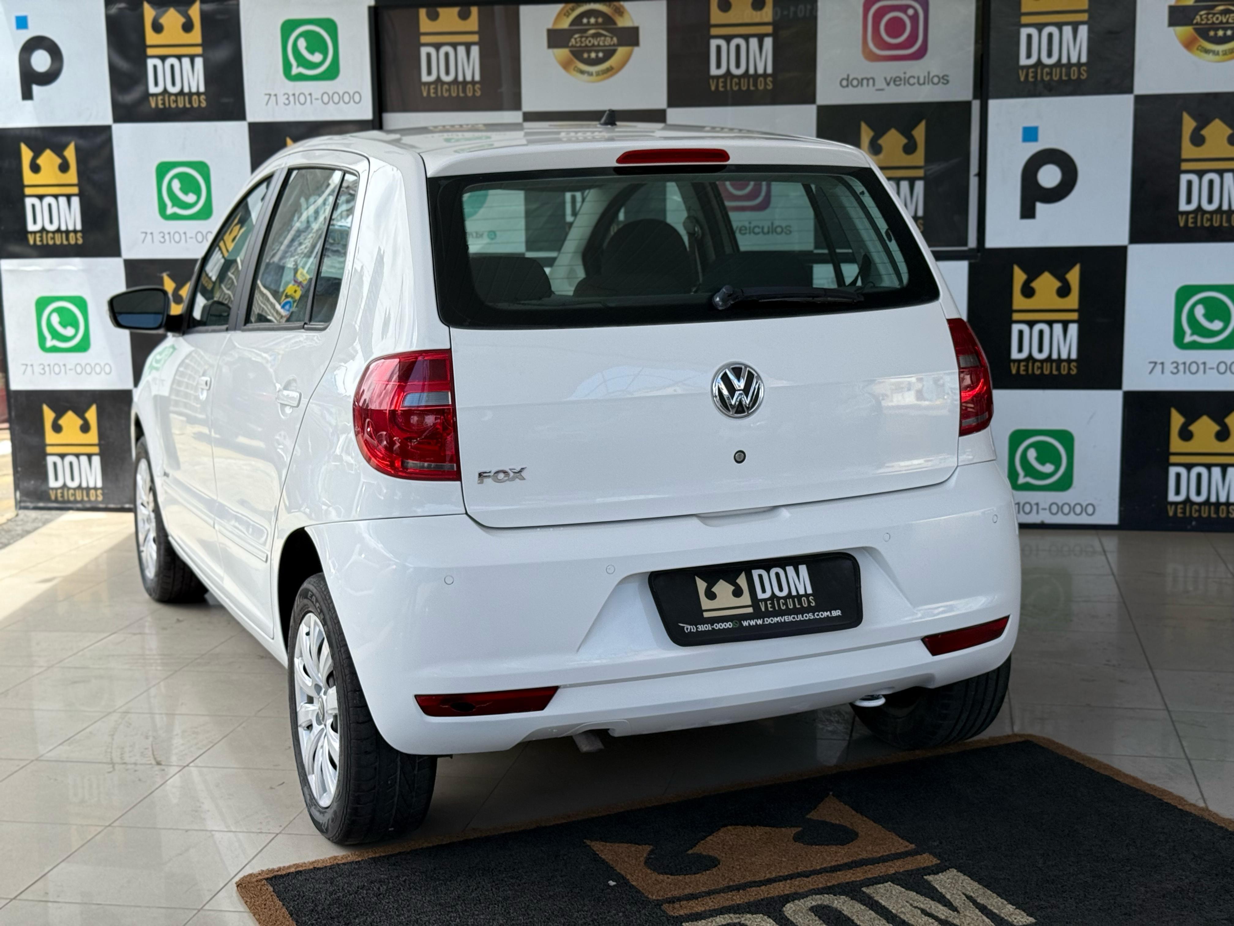 VOLKSWAGEN FOX