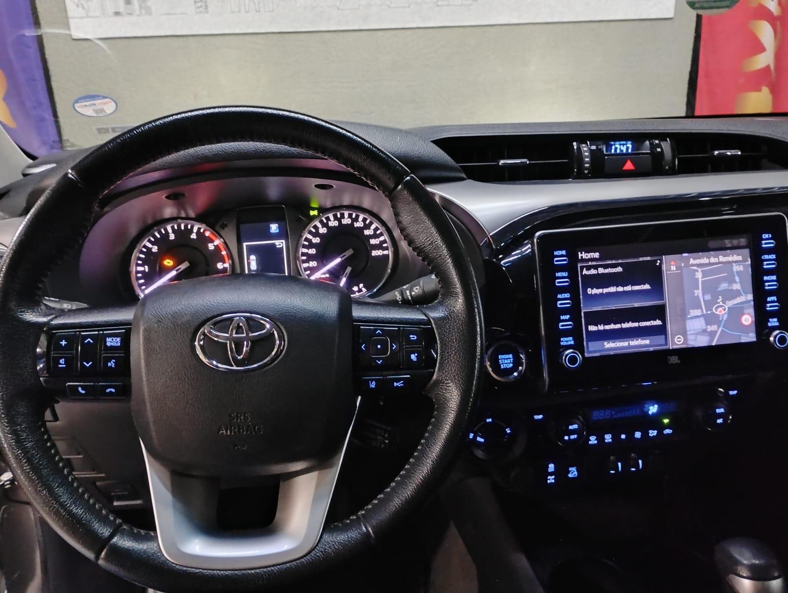 HILUX