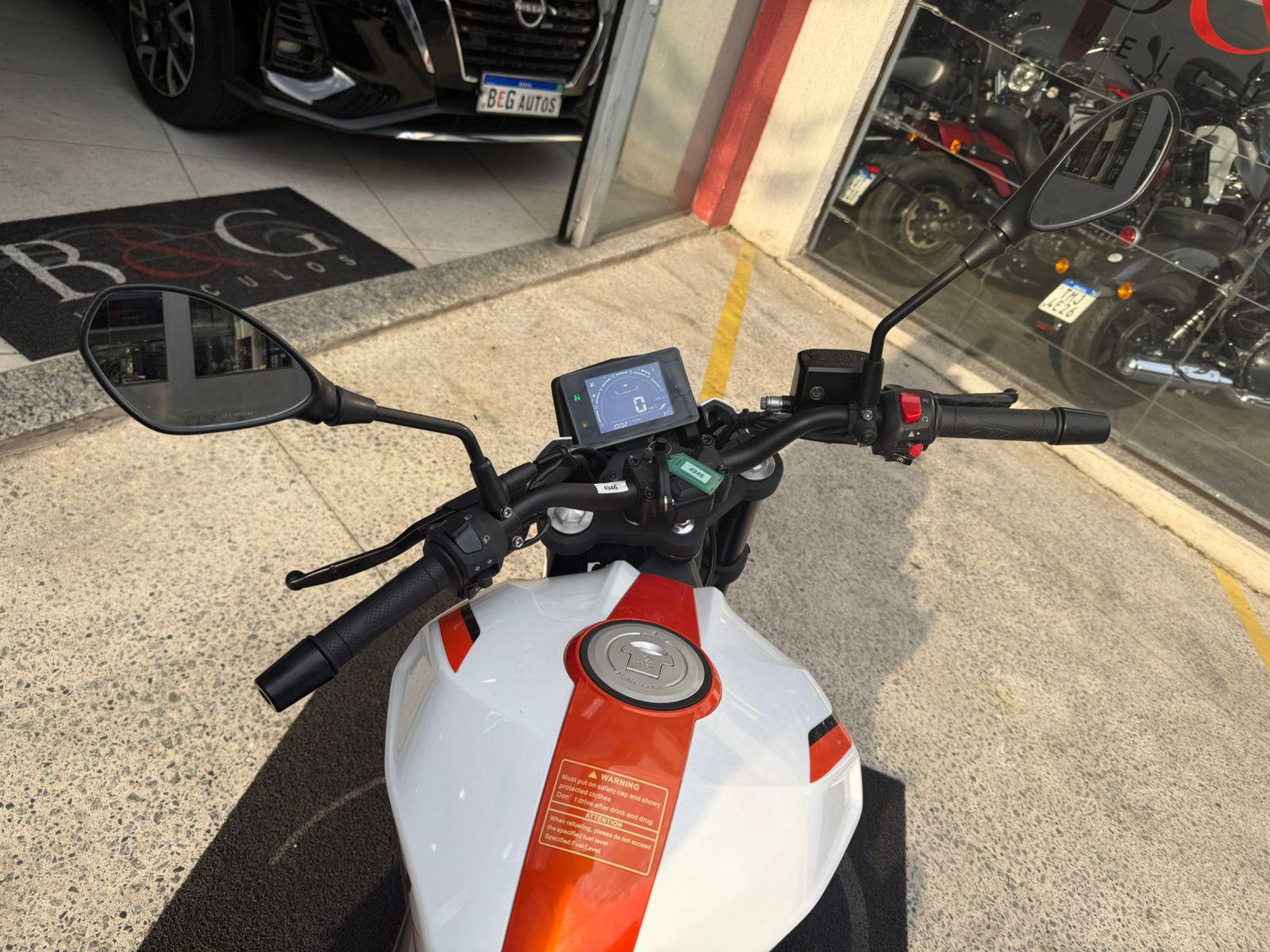 FLASH 250 