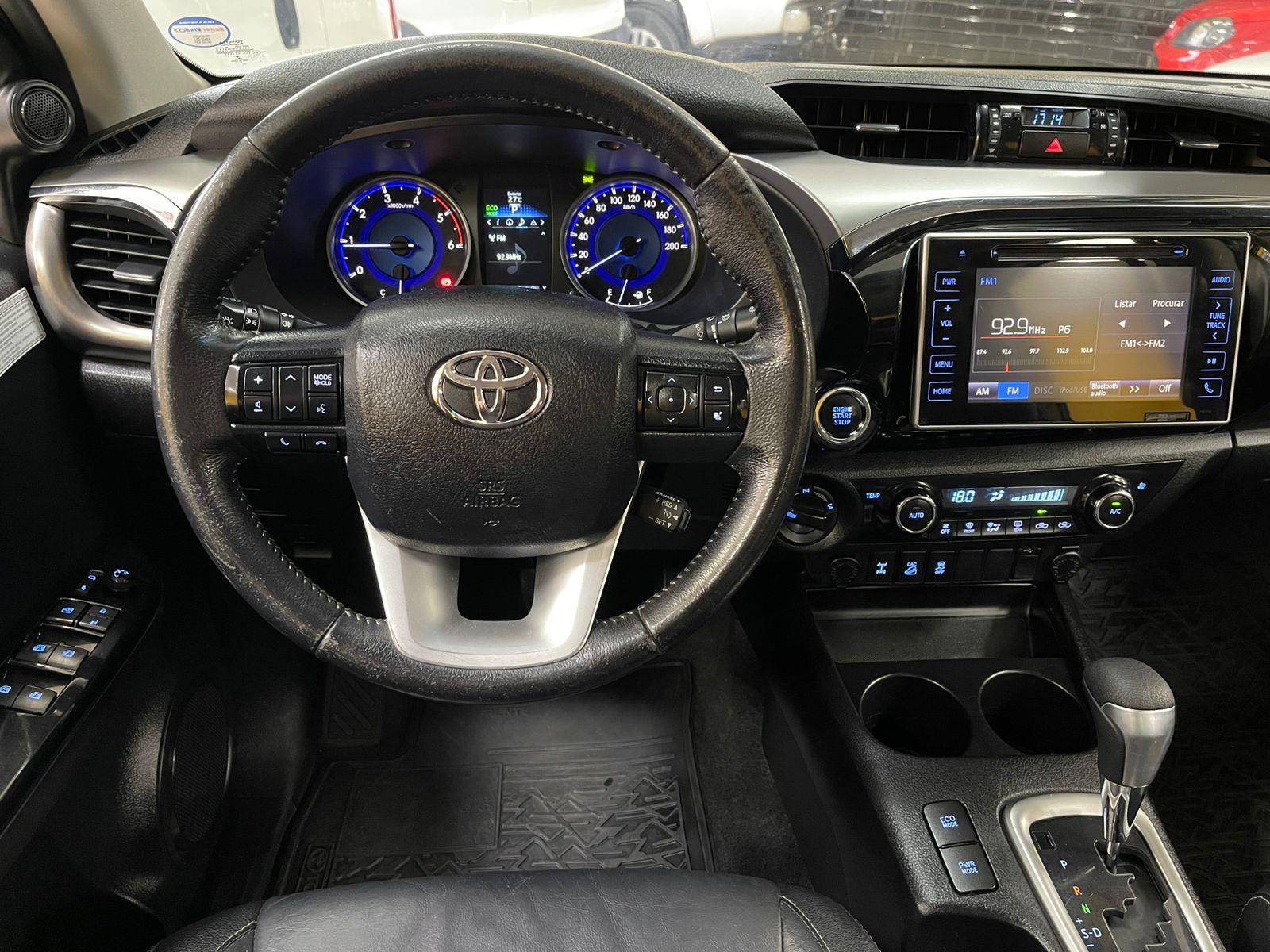 HILUX