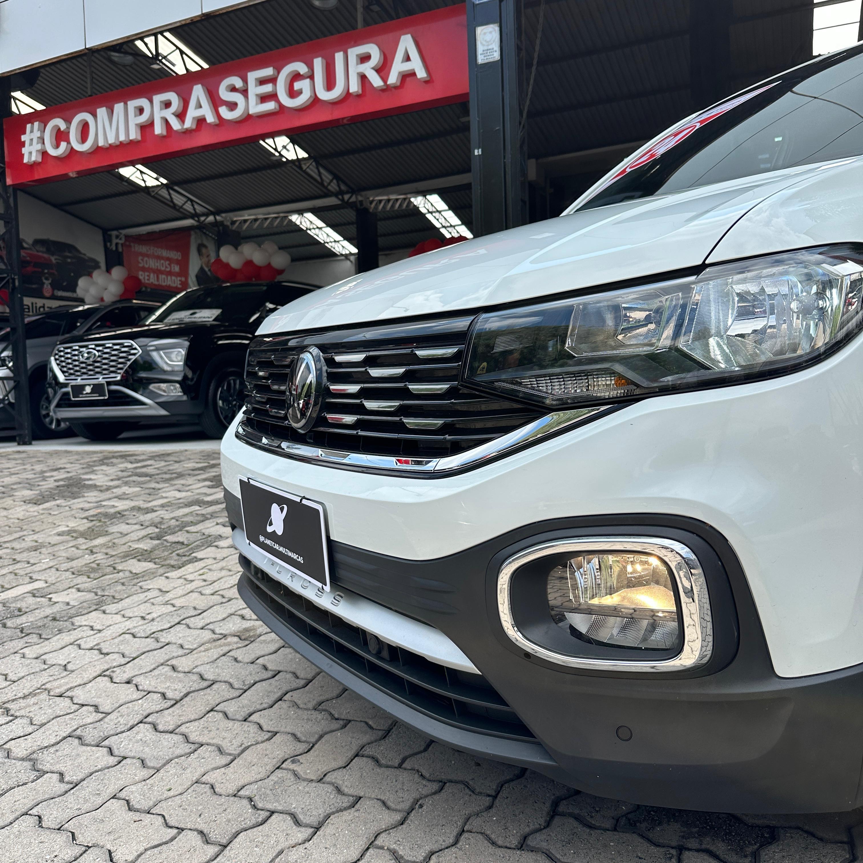 T-CROSS