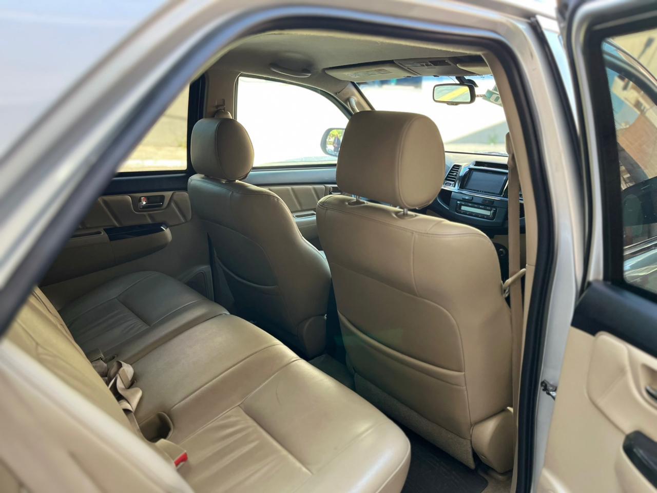 HILUX SW4